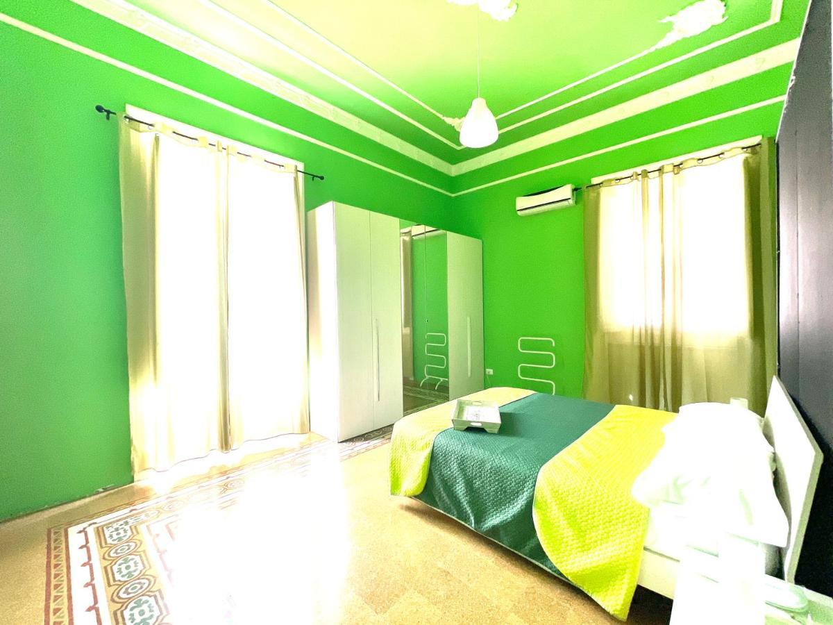 Bohème B&B al centro di Palerme Extérieur photo